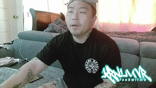 fxckuno online show from April 2026 09:23:01 AM