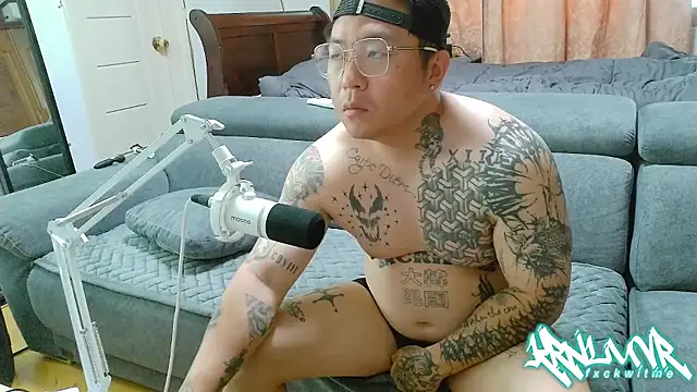 Snapshot of fxckuno chatting on June 2026 04:13:01 AM fxckuno online show from June 2026 04:13:01 AM