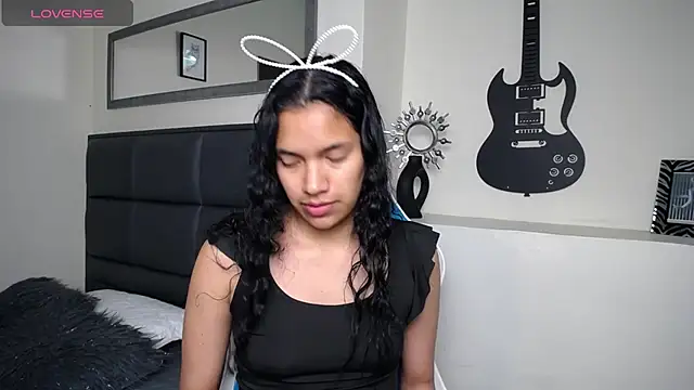 Snapshot of Julieta_Parker chatting on July 2026 02:29:02 AM Julieta Parker online show from July 2026 02:29:02 AM