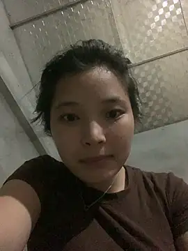 Snapshot of Suzu_xx01 chatting on July 2026 03:45:02 PM Suzu xx01 online show from July 2026 03:45:02 PM