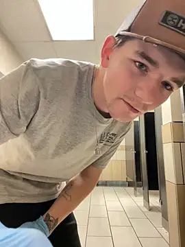 Horus1922 online show from February 2026 05:33:01 PM