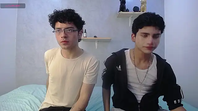 Snapshot of Eliotkinky chatting on February 2026 02:12:02 PM Eliotkinky online show from February 2026 02:12:02 PM