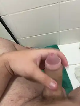 Snapshot of KleberSXY chatting on February 2026 12:03:01 AM KleberSXY online show from February 2026 12:03:01 AM