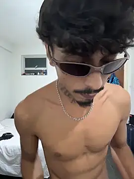 Snapshot of ActingSubunit chatting on April 2026 02:28:01 AM ActingSubunit online show from April 2026 02:28:01 AM