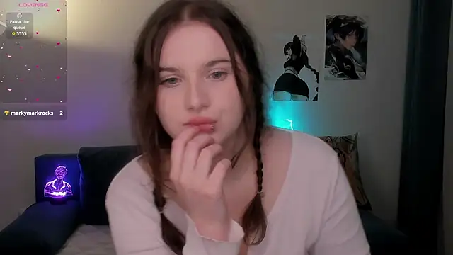 Snapshot of chloe_dashh chatting on February 2026 08:12:02 PM chloe dashh online show from February 2026 08:12:02 PM