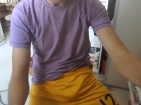 Snapshot of willyhot_hot chatting on February 2026 01:33:02 PM willyhot hot online show from February 2026 01:33:02 PM