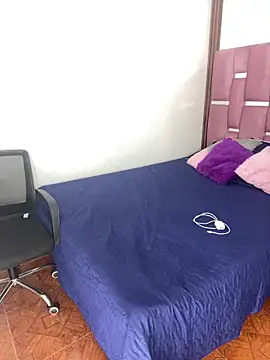 MaxyRyan online show from March 2026 12:12:02 PM