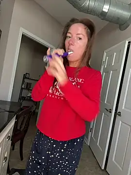 Snapshot of mooviebaby chatting on March 2026 02:31:02 PM mooviebaby online show from March 2026 02:31:02 PM