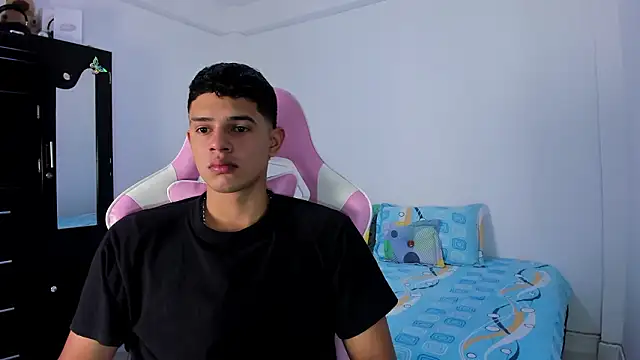 Adrian Prime  online show from February 2026 07:14:02 PM