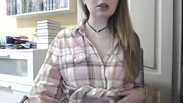 Snapshot of Tasiya chatting on February 2026 01:27:02 PM Tasiya online show from February 2026 01:27:02 PM