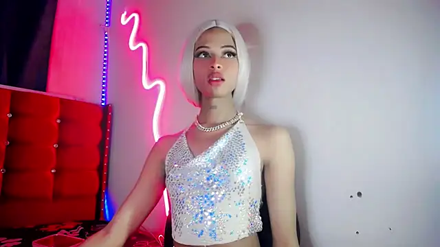 DahliaGill online show from April 2026 01:18:01 AM