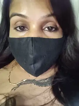 V-Hot-Suity online show from May 2026 12:18:01 AM