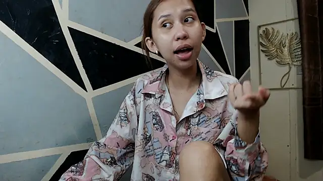 Charming lexi online show from April 2026 02:22:01 PM