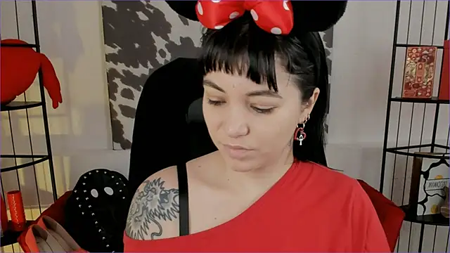 Snapshot of NeoGeisha chatting on February 2026 10:22:01 AM NeoGeisha online show from February 2026 10:22:01 AM