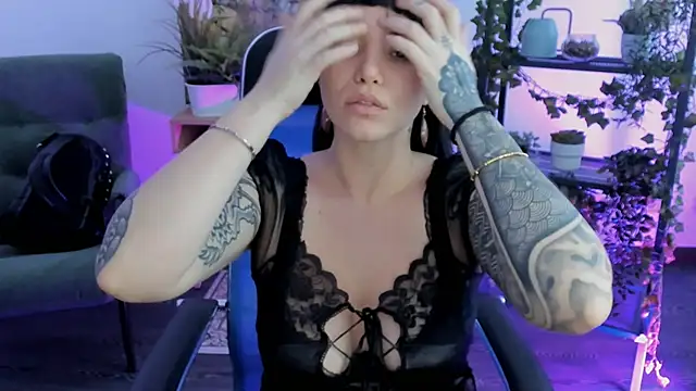 NeoGeisha online show from March 2026 10:09:02 AM