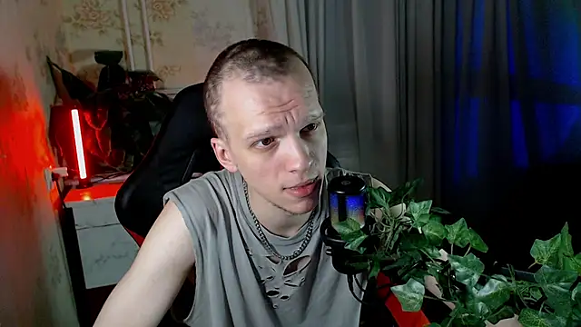 Snapshot of ravi_olle chatting on April 2026 08:06:01 PM ravi olle online show from April 2026 08:06:01 PM