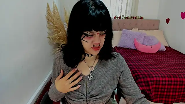 Snapshot of Nahemot_sadish chatting on February 2026 12:38:02 PM Nahemot sadish online show from February 2026 12:38:02 PM