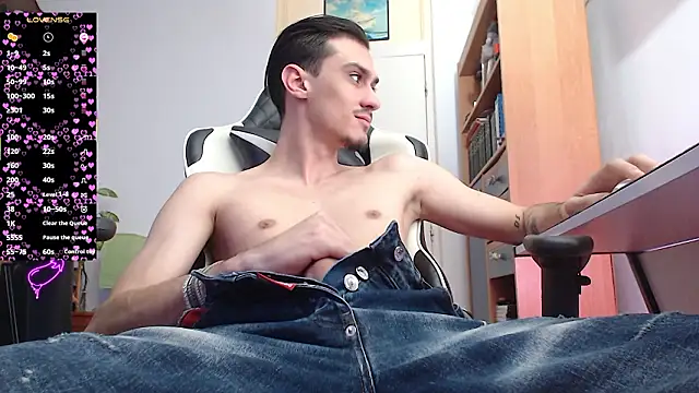 Snapshot of silasluxor chatting on March 2026 10:21:01 AM silasluxor online show from March 2026 10:21:01 AM