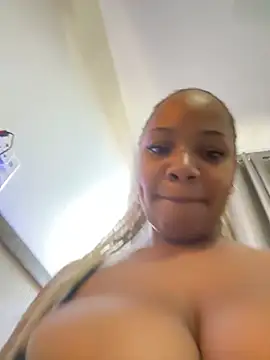 Snapshot of Bustyteen19 chatting on February 2026 12:15:01 PM Bustyteen19 online show from February 2026 12:15:01 PM