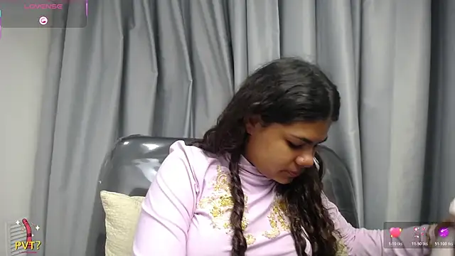 Snapshot of yaazhinii chatting on May 2026 11:39:02 AM yaazhinii online show from May 2026 11:39:02 AM