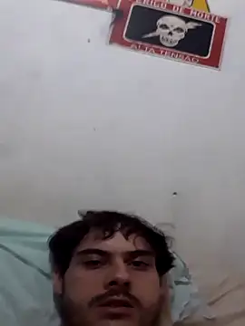 Snapshot of henriquefc2712 chatting on April 2026 11:11:01 AM henriquefc2712 online show from April 2026 11:11:01 AM