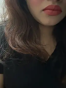 Snapshot of riya_sharma11 chatting on March 2026 04:44:02 PM riya sharma11 online show from March 2026 04:44:02 PM