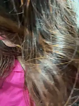 Snapshot of riya_sharma11 chatting on April 2026 11:24:02 PM riya sharma11 online show from April 2026 11:24:02 PM