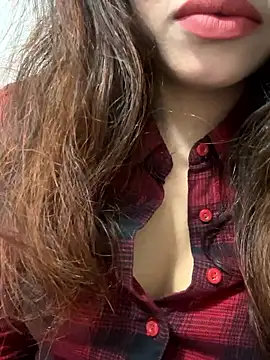 Snapshot of riya_sharma11 chatting on April 2026 08:28:02 PM riya sharma11 online show from April 2026 08:28:02 PM