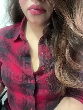 Snapshot of riya_sharma11 chatting on April 2026 08:33:02 AM riya sharma11 online show from April 2026 08:33:02 AM