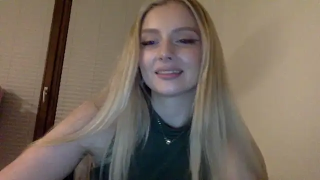 MayaWetDream online show from April 2026 08:25:02 PM