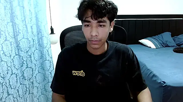 Pedestal diamant online show from March 2026 11:33:01 PM