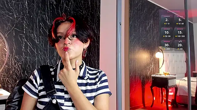 Snapshot of YuuMiko chatting on February 2026 12:14:01 PM YuuMiko online show from February 2026 12:14:01 PM