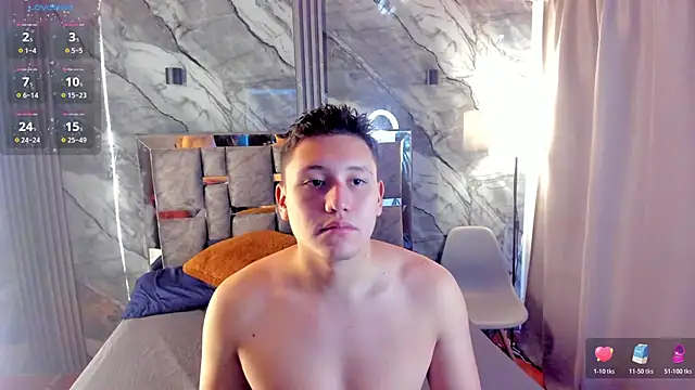 Snapshot of Manson_and_Zoe chatting on March 2026 11:38:02 AM Manson and Zoe online show from March 2026 11:38:02 AM