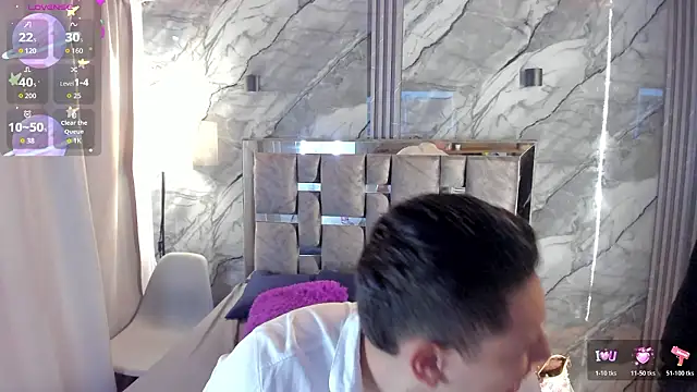 Snapshot of Manson_and_Zoe chatting on March 2026 11:35:01 AM Manson and Zoe online show from March 2026 11:35:01 AM