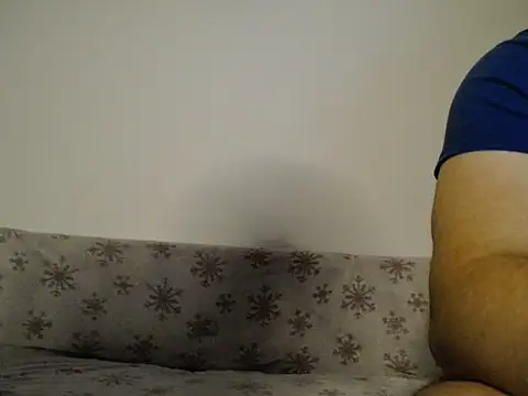 Snapshot of AlbeertBelle chatting on February 2026 07:19:02 PM AlbeertBelle online show from February 2026 07:19:02 PM