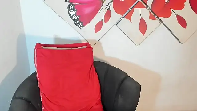 Snapshot of Jesshot_bigcock20cm chatting on March 2026 02:50:01 AM Jesshot bigcock20cm online show from March 2026 02:50:01 AM