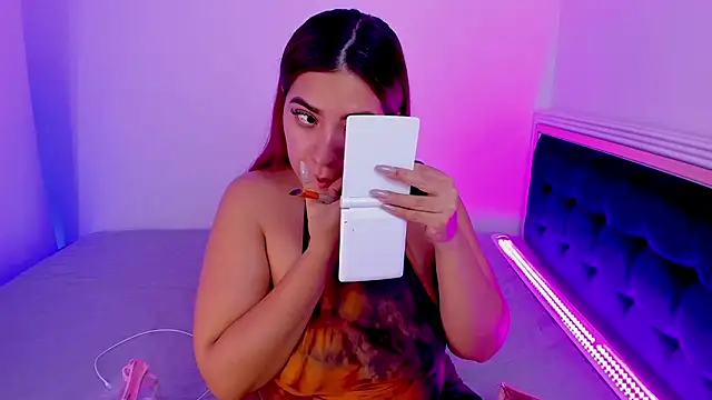 Snapshot of Angelica__Red chatting on February 2026 02:02:01 PM Angelica Red online show from February 2026 02:02:01 PM