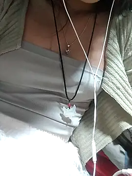 DoliceGirl2k online show from April 2026 11:26:01 AM