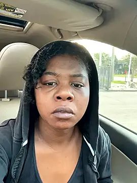 Snapshot of Ebony_Queeen chatting on April 2026 11:49:02 AM Ebony Queeen online show from April 2026 11:49:02 AM