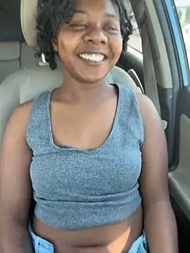 Snapshot of Ebony_Queeen chatting on May 2026 01:52:01 PM Ebony Queeen online show from May 2026 01:52:01 PM