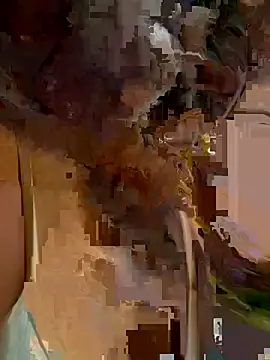 Snapshot of Ebony_Queeen chatting on May 2026 10:28:01 PM Ebony Queeen online show from May 2026 10:28:01 PM