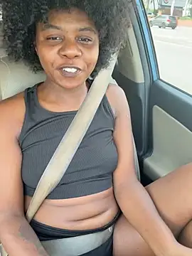 Snapshot of Ebony_Queeen chatting on June 2026 08:00:02 PM Ebony Queeen online show from June 2026 08:00:02 PM