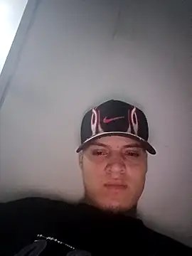 elvaquero06 online show from February 2026 11:12:02 PM