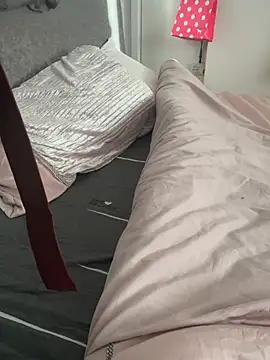 Snapshot of browncutie7 chatting on February 2026 08:13:01 AM browncutie7 online show from February 2026 08:13:01 AM