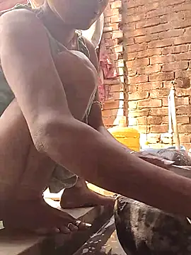 Sweet-runi online show from March 2026 04:40:02 AM