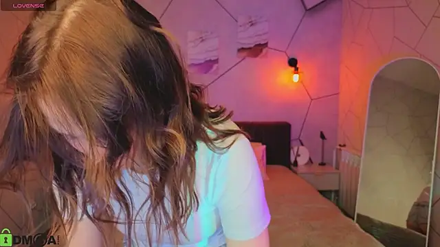  Kiki angel  online show from March 2026 01:55:01 AM