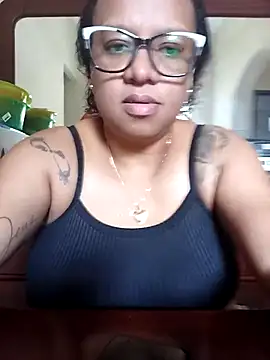 Mineirasafada2026 online show from February 2026 06:19:01 PM