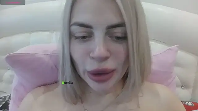 Snapshot of ShamlesssAdell chatting on May 2026 02:46:02 PM ShamlesssAdell online show from May 2026 02:46:02 PM