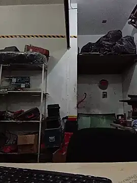 Snapshot of OMARMEX1 chatting on April 2026 12:43:02 PM OMARMEX1 online show from April 2026 12:43:02 PM