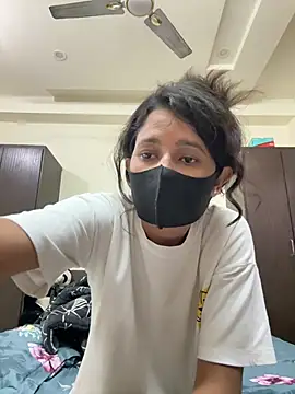 raavigirl online show from March 2026 10:30:02 AM